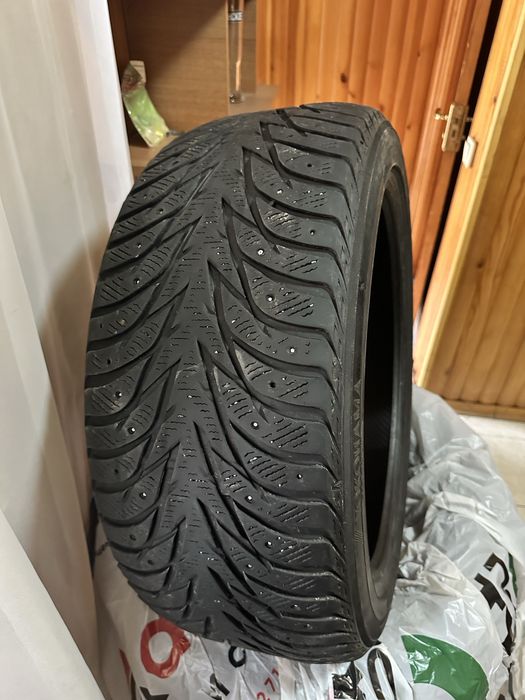 Продам резины зима 245/45/19