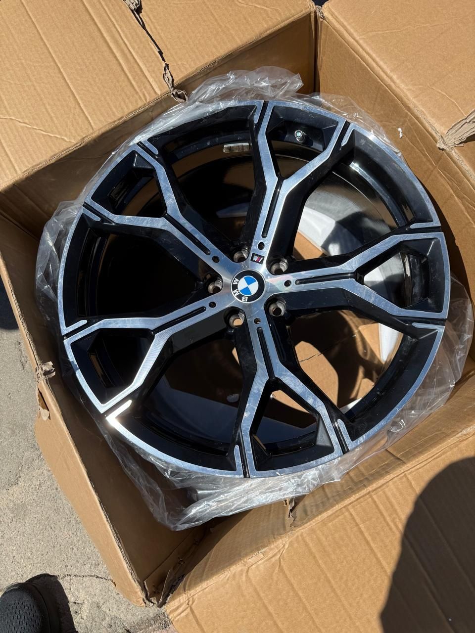 Продам диски разноразмерные R 20