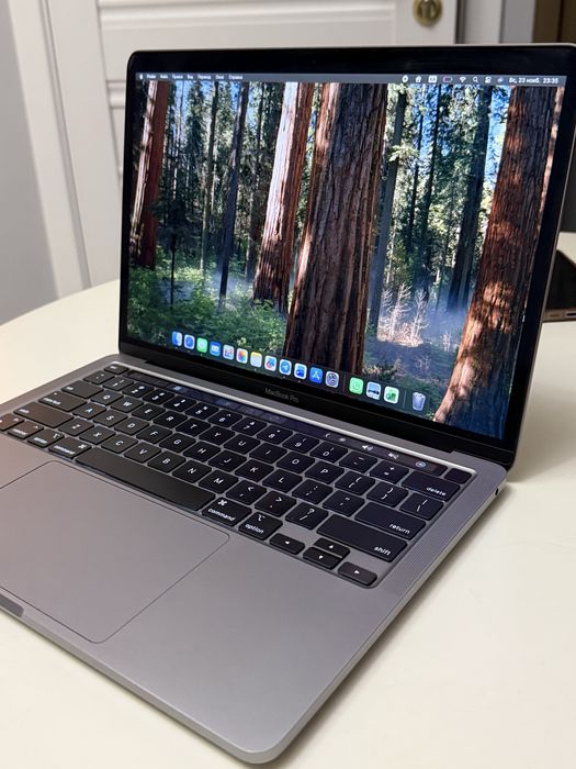 Macbook Pro 13 M2 256 ГБ gray