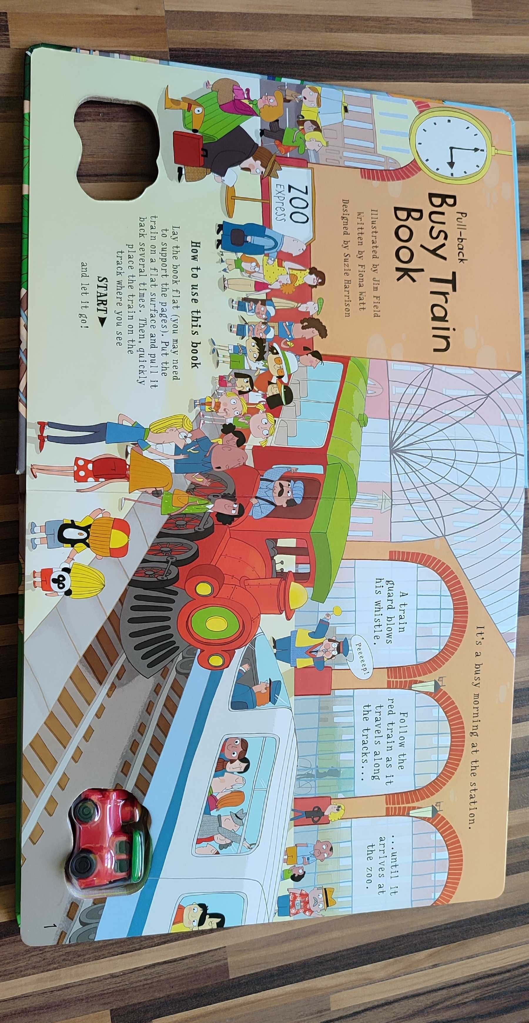 Carte Busy Train Book