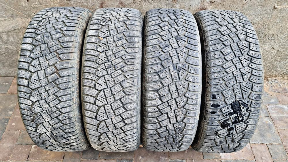 Зимние шины Continental 235 55 R20