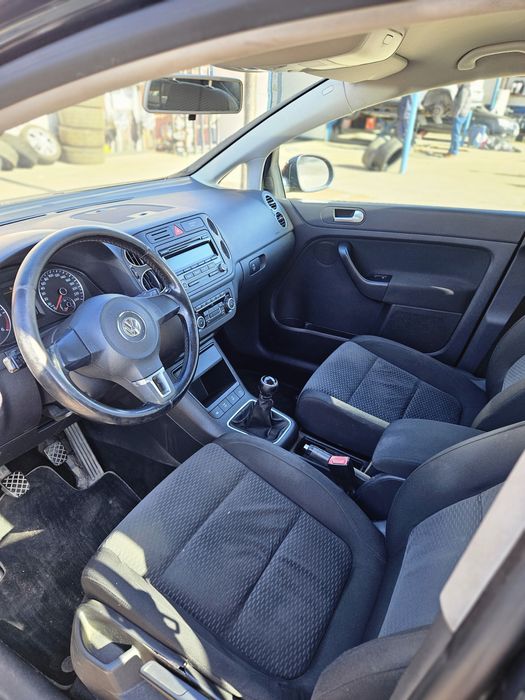 Golf 5 Plus 2.0 TDI 110Cp