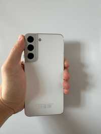 Samsung Galaxy S22 256GB белый