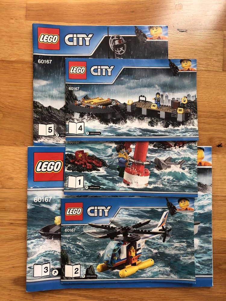 Lego City 60167 Sediul central al Garzii de Coasta