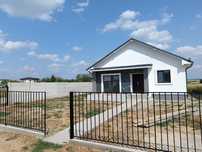 Casa de vânzare construcție nouă Albesti