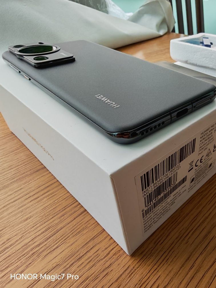 Продавам HUAWEI P60 Pro