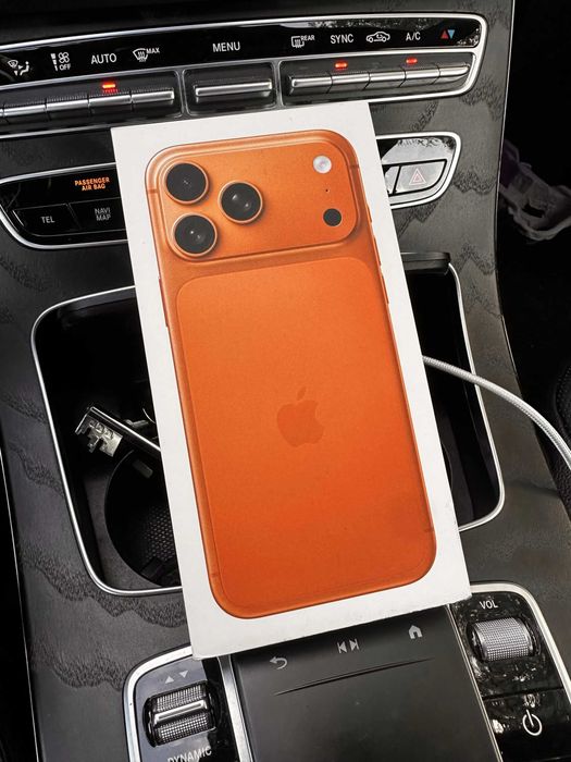 iPhone 17 Pro Max 256GB Orange