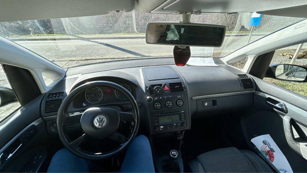 Vand Volkswagen Touran 2.0 BKD