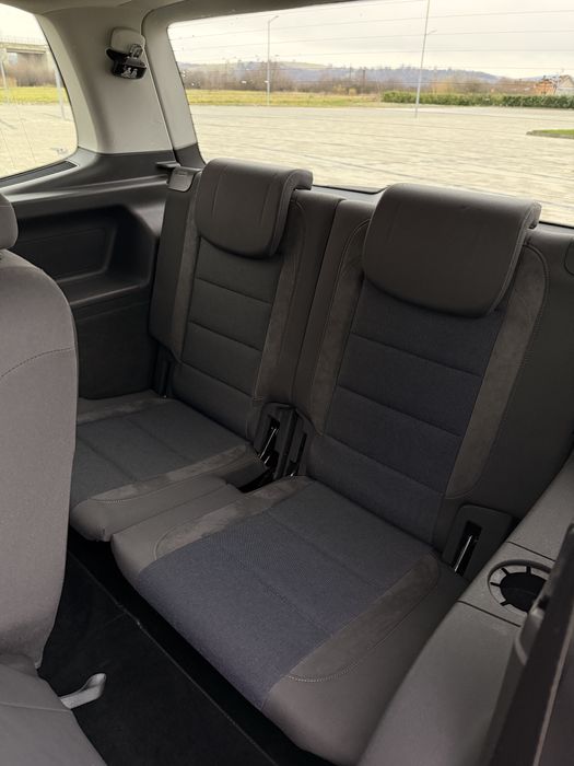 Vw touran Style An 2012 2.0TDi 140Cp 7Locuri Bi-Xenon/Led/Navi