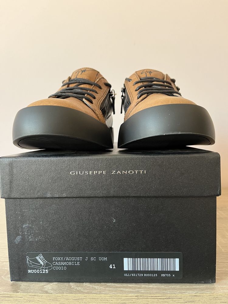 Обувки Giuseppe Zanotti