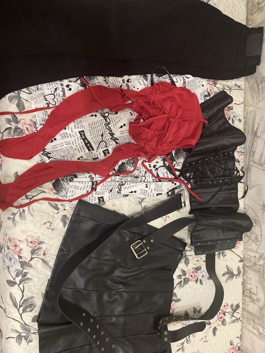 Продам каждую вещь с фото (цена разная).