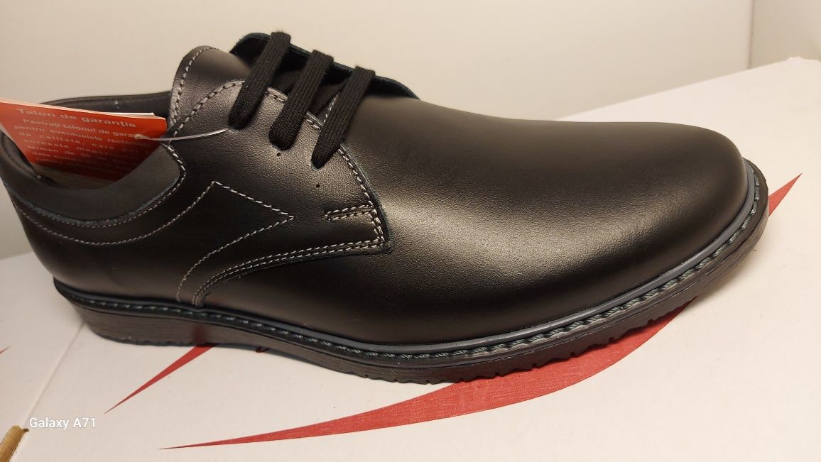 Pantofi bărbați model  : 207-maro negru elastic șiret piele naturala