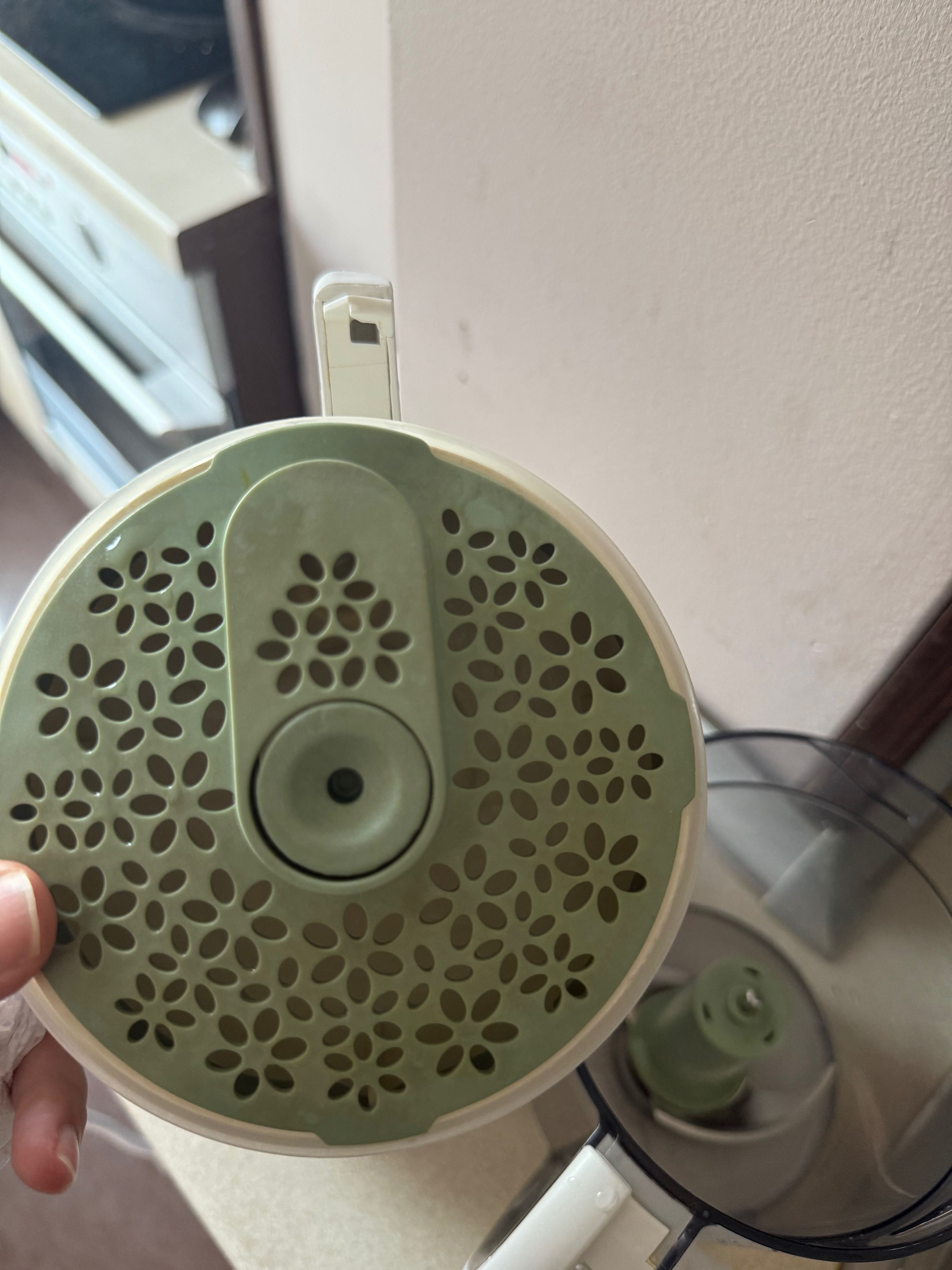 Philips Avent 4-в-1 уред за готвене на пара.