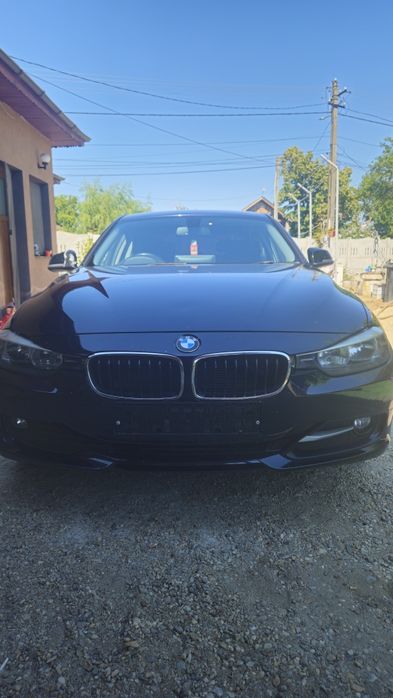 Dezmembrez BMW F30 Sportline 320D N47 184 Cp Manual