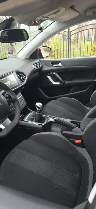 Peugeot 308. 1.6hdi