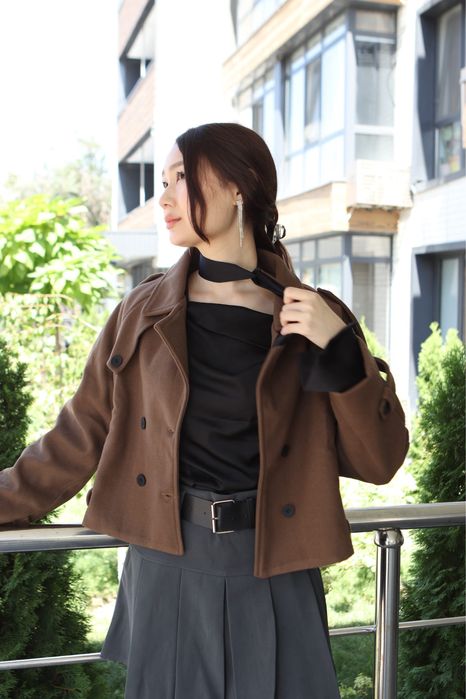 Укороченное пальто