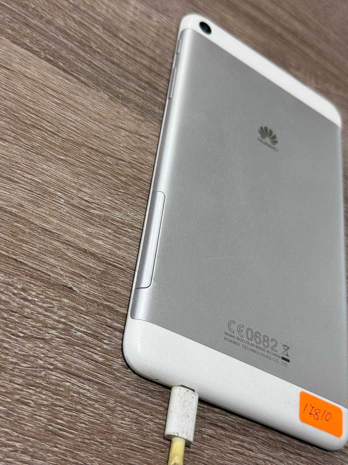 Продавам Таблет Huawei MediaPad T2
