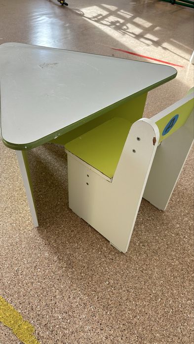 Мебель детская использованная в удовлетворирельном состоянии