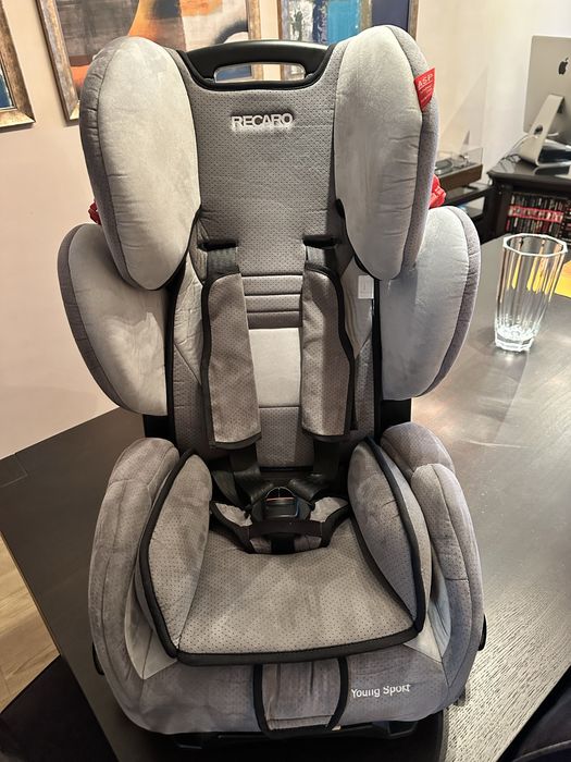 Scaun auto premium Recaro copii 9-36 kg