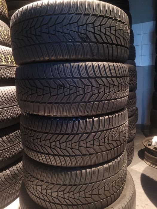 225 35 19 Anvelope de iarnă Hankook Dot  26.22