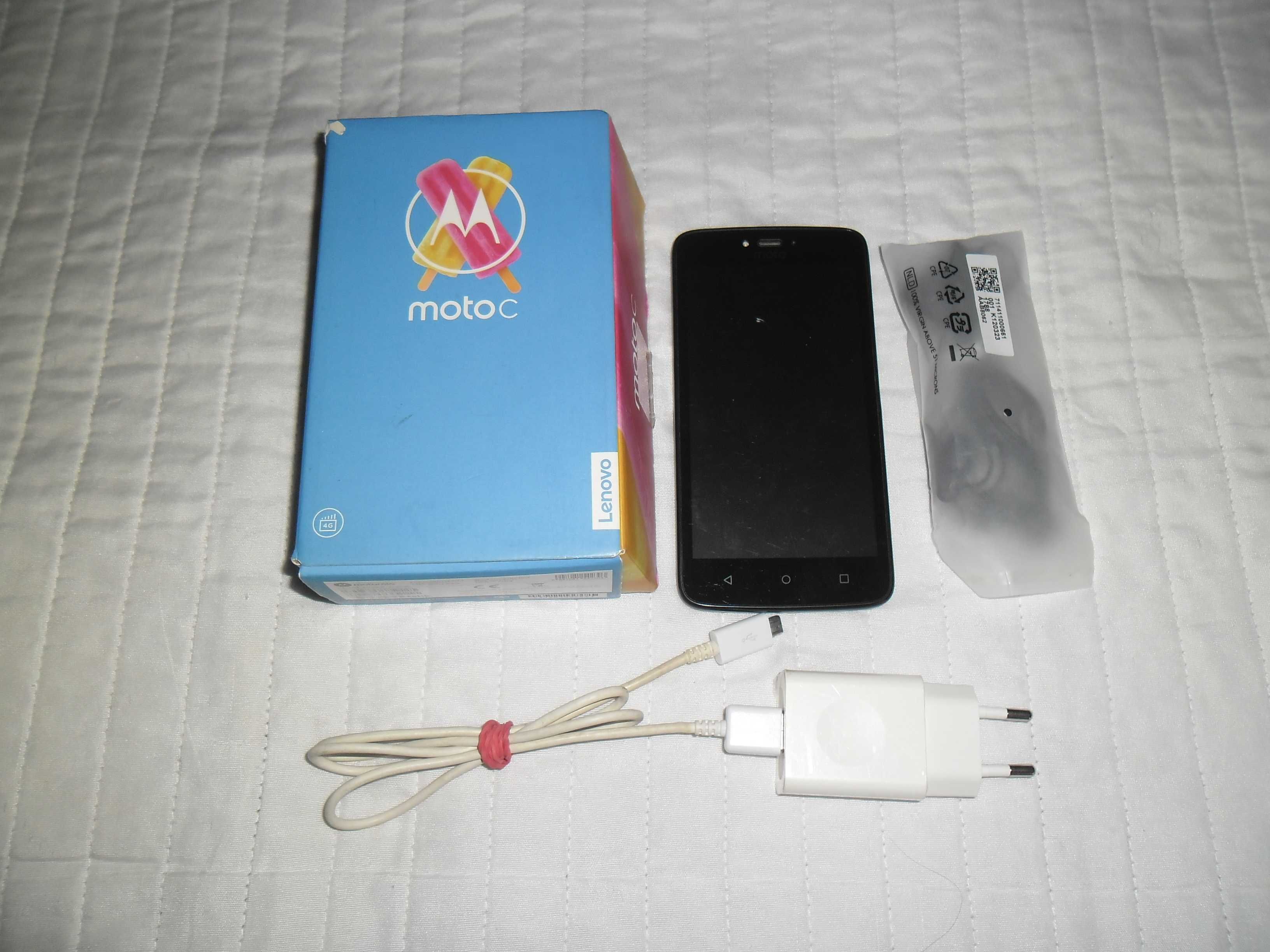 Telefon Motorola HC 40 dual sim Original