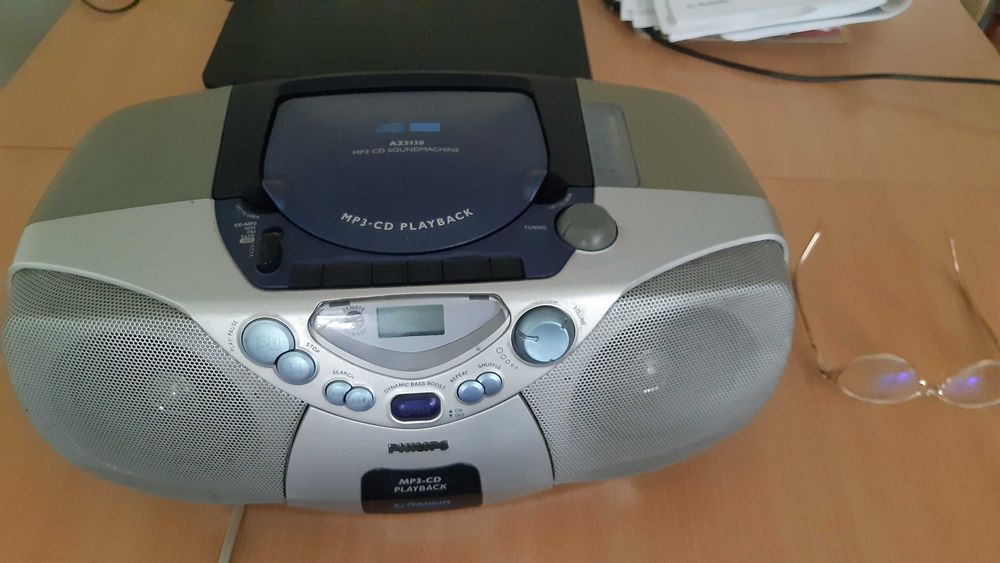 Radiocasetofon &  CD MP3 Player - Philips AZ5130 portabil