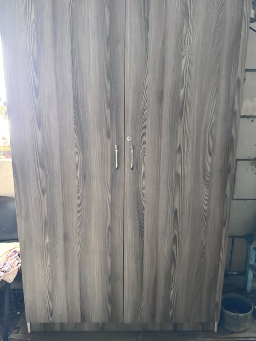 Продам стильный шкаф