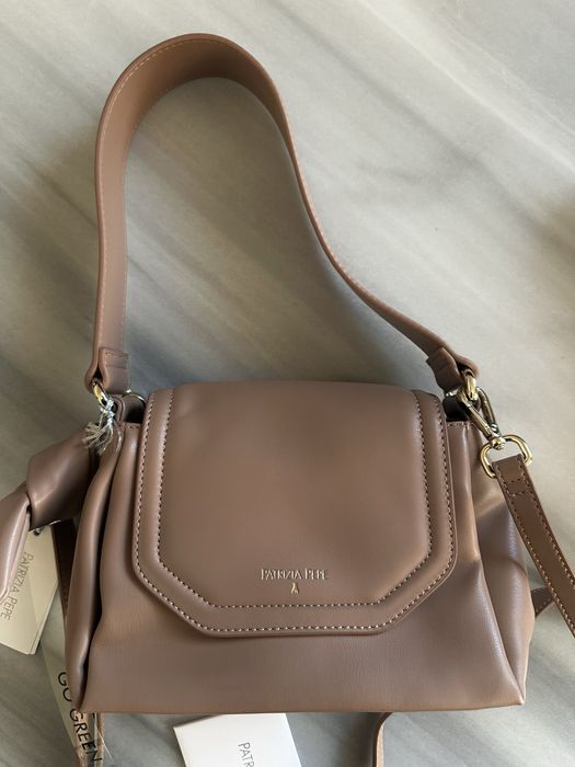 Нова! Дамска чанта Patrizia Pepe