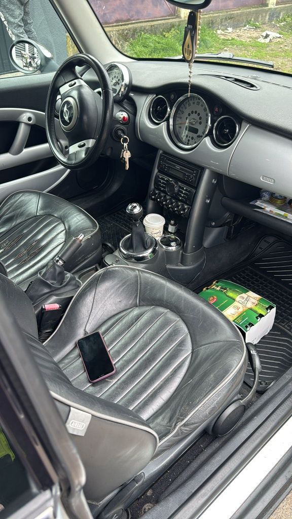 Bara fata faruri capota aripi jante Oglinzi mini copper  1.6 benzina