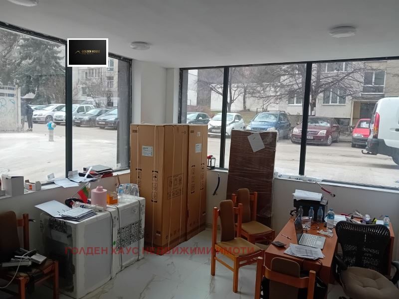 Офис в София-Слатина площ 86 цена 123000