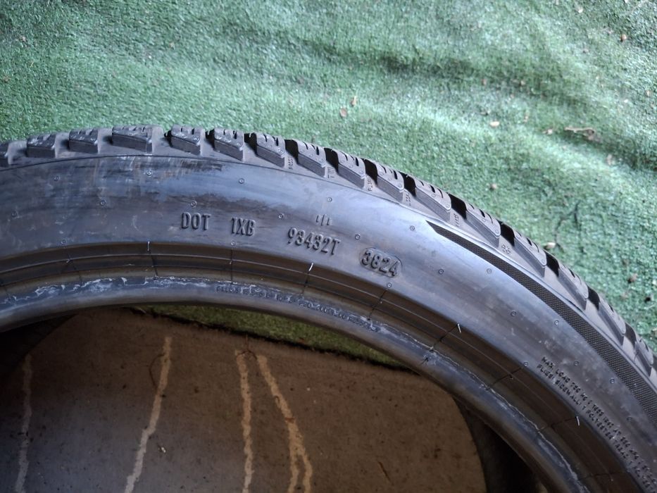 245 40 19 Pirelli DOT 2024 iarna aproape noi