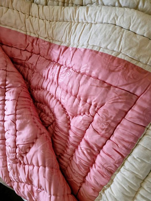 Копринен юрган/двоен/ със 100% естествен вълнен пълнеж