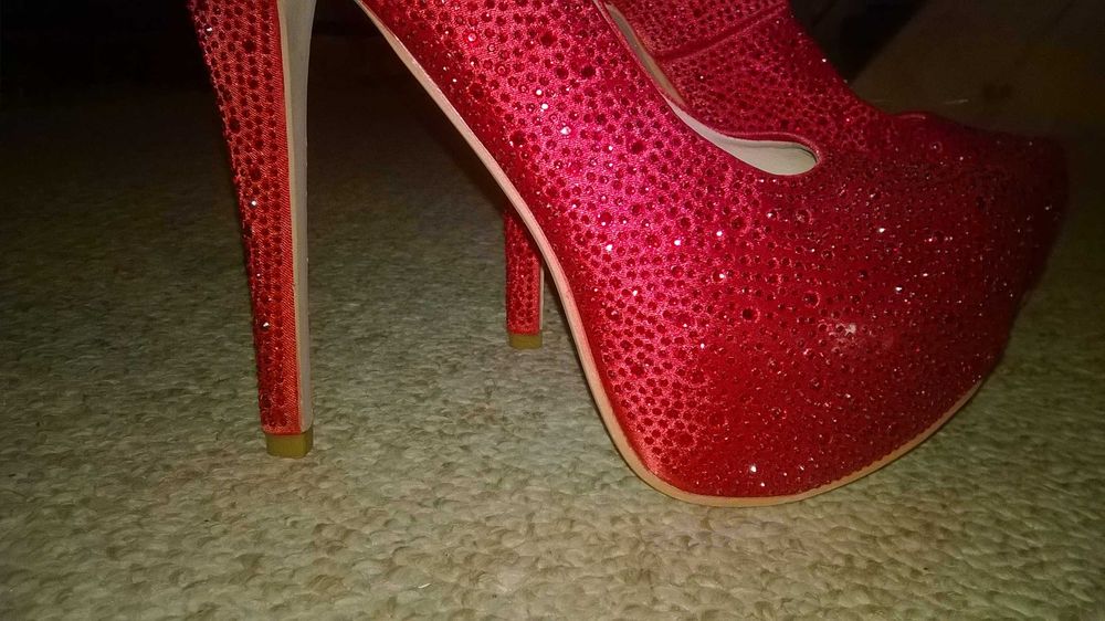 pantofi toc masura 39