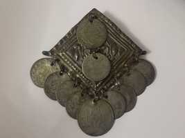 Възрожденски Сребърен ромб нагръдник забодка трепка накит редки монети