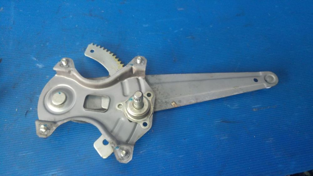 macara manuala stanga spate hyundai i20