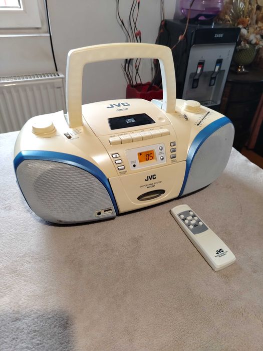 Radio casetofon MP3 jvc