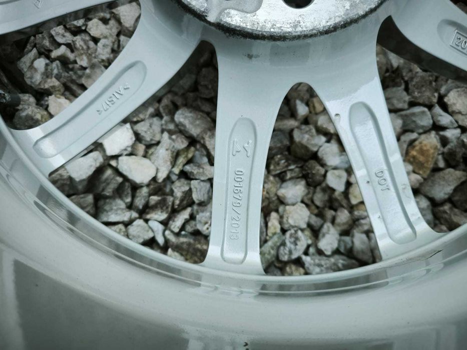 Set 4 Roti - Jante Originale BMW pe 18” +Anvelope iarnă Hankook Winter