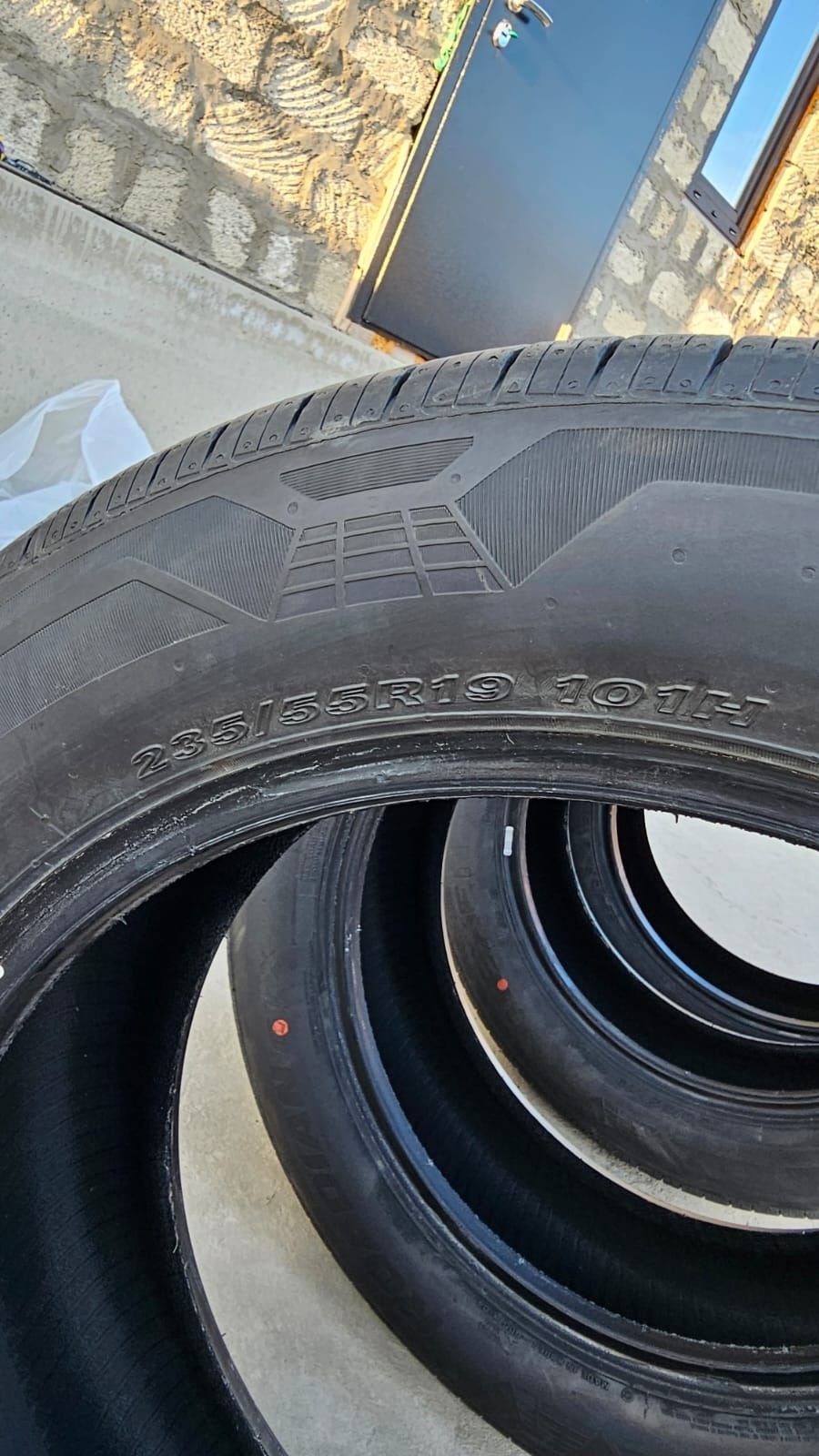 Новые летние шины 235/55R19