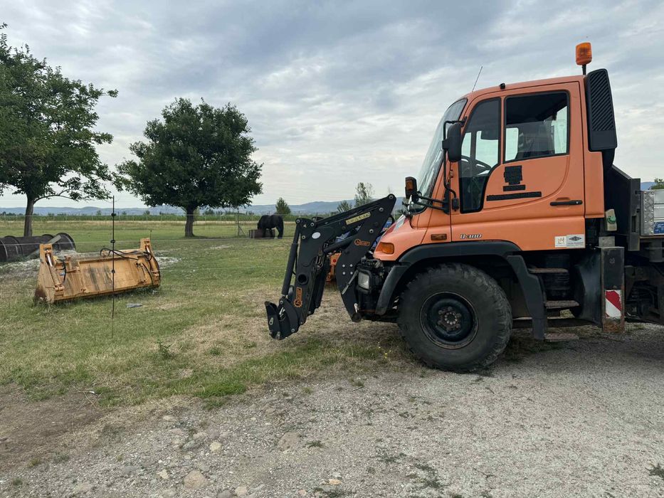Vand Unimog U300 basculabil