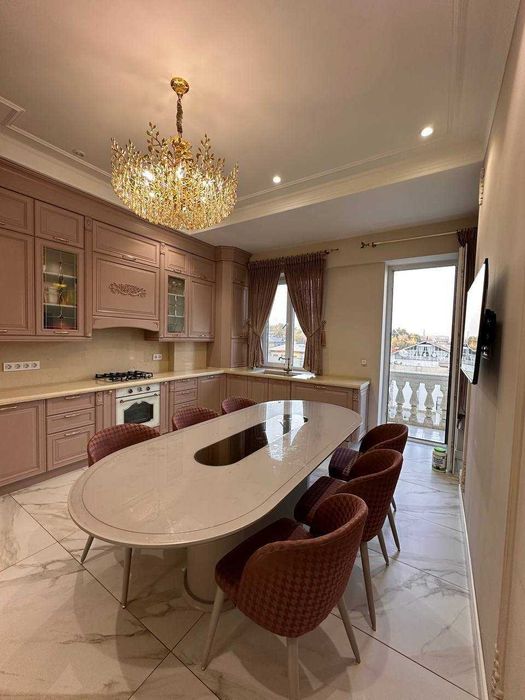 продается 3/4/10
новостройка 
ЖК LONDON