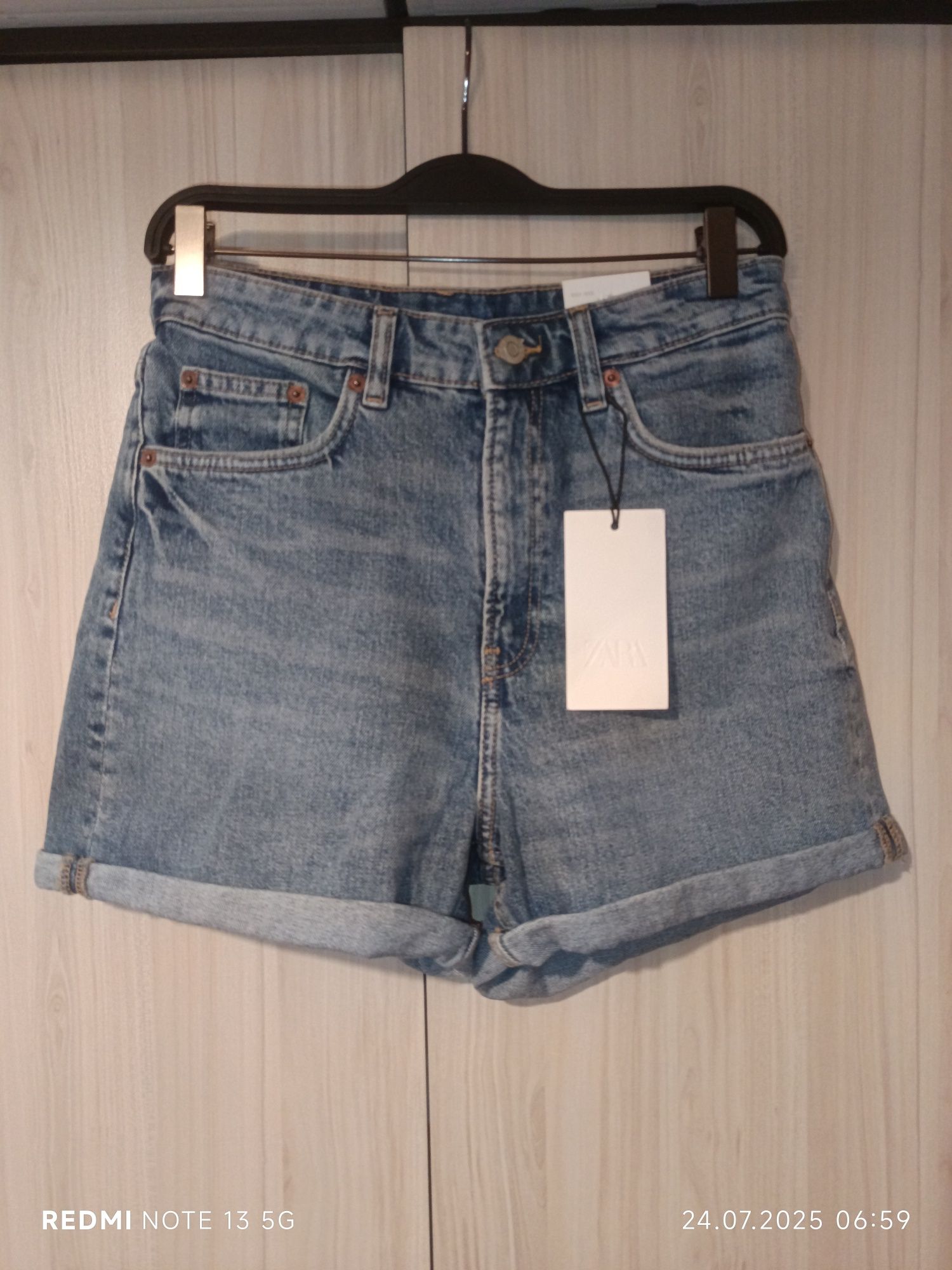 Zara  къси панталонки