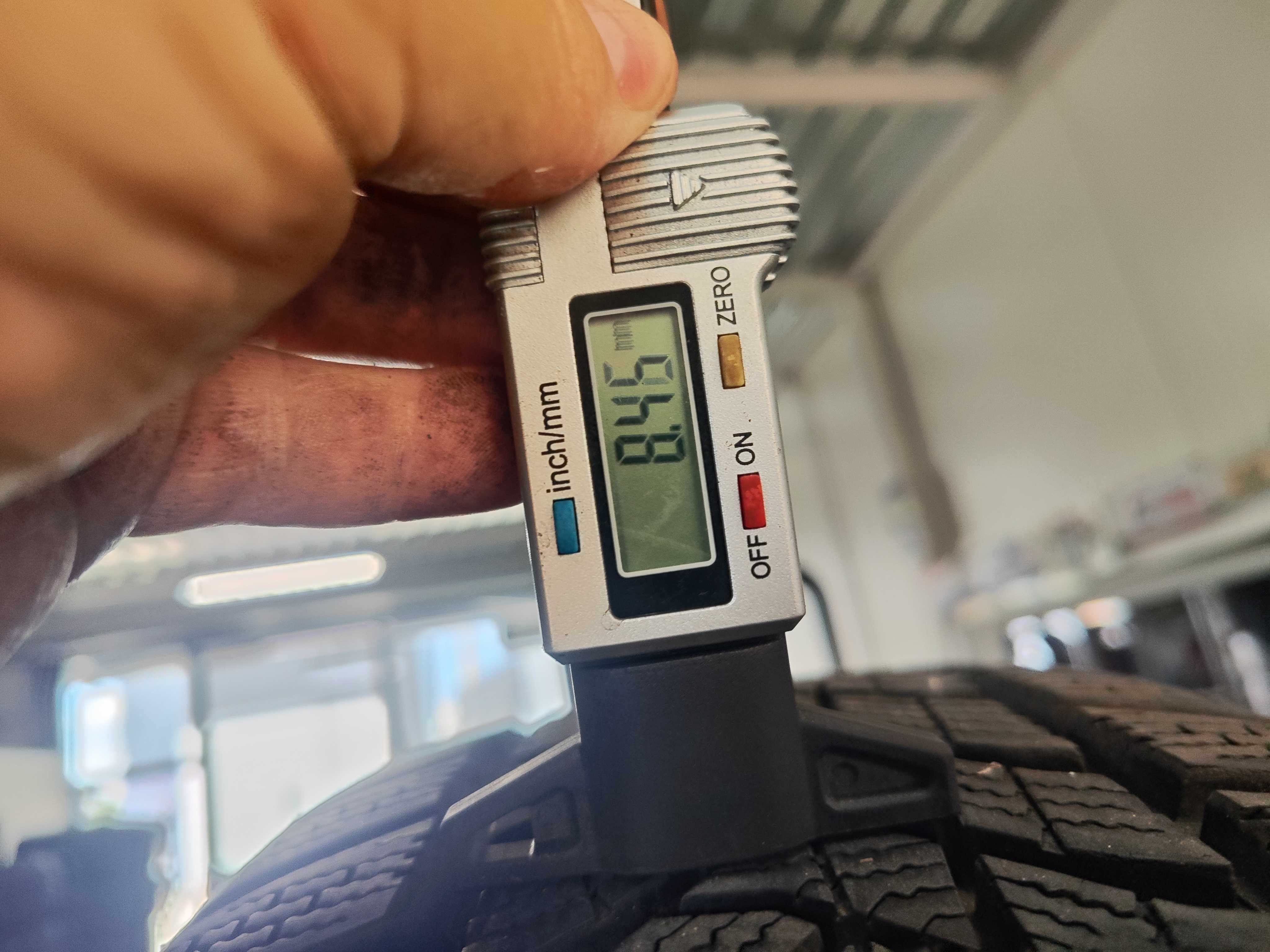 4бр.зимни гуми 205/55/17 Dunlop