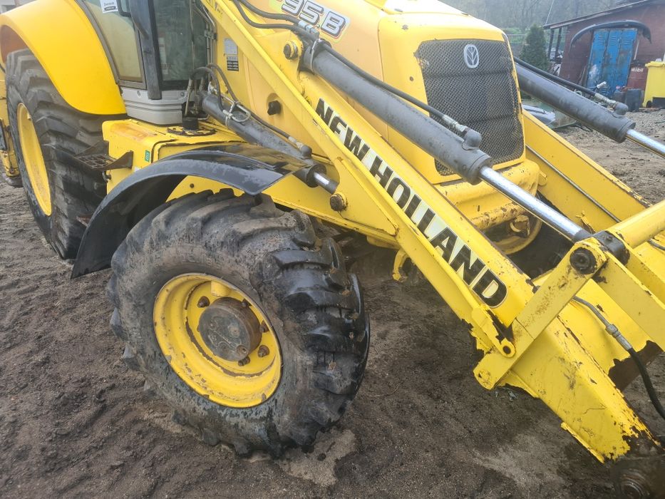 Buldoexcavator new holland