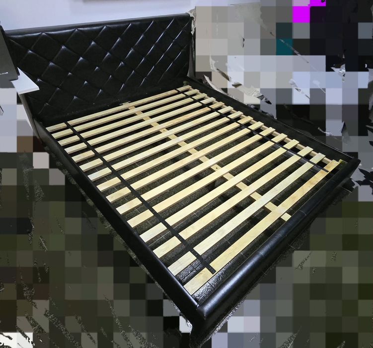 Спалня кожена 165x190