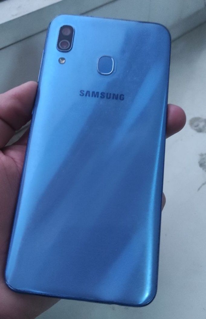 Samsung A30 arzon srochne