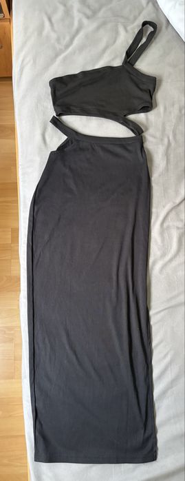 Поли, долни дрехи