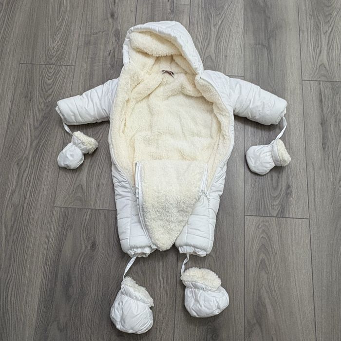 Бебешки нов космонавт зимен 6-9 месеца