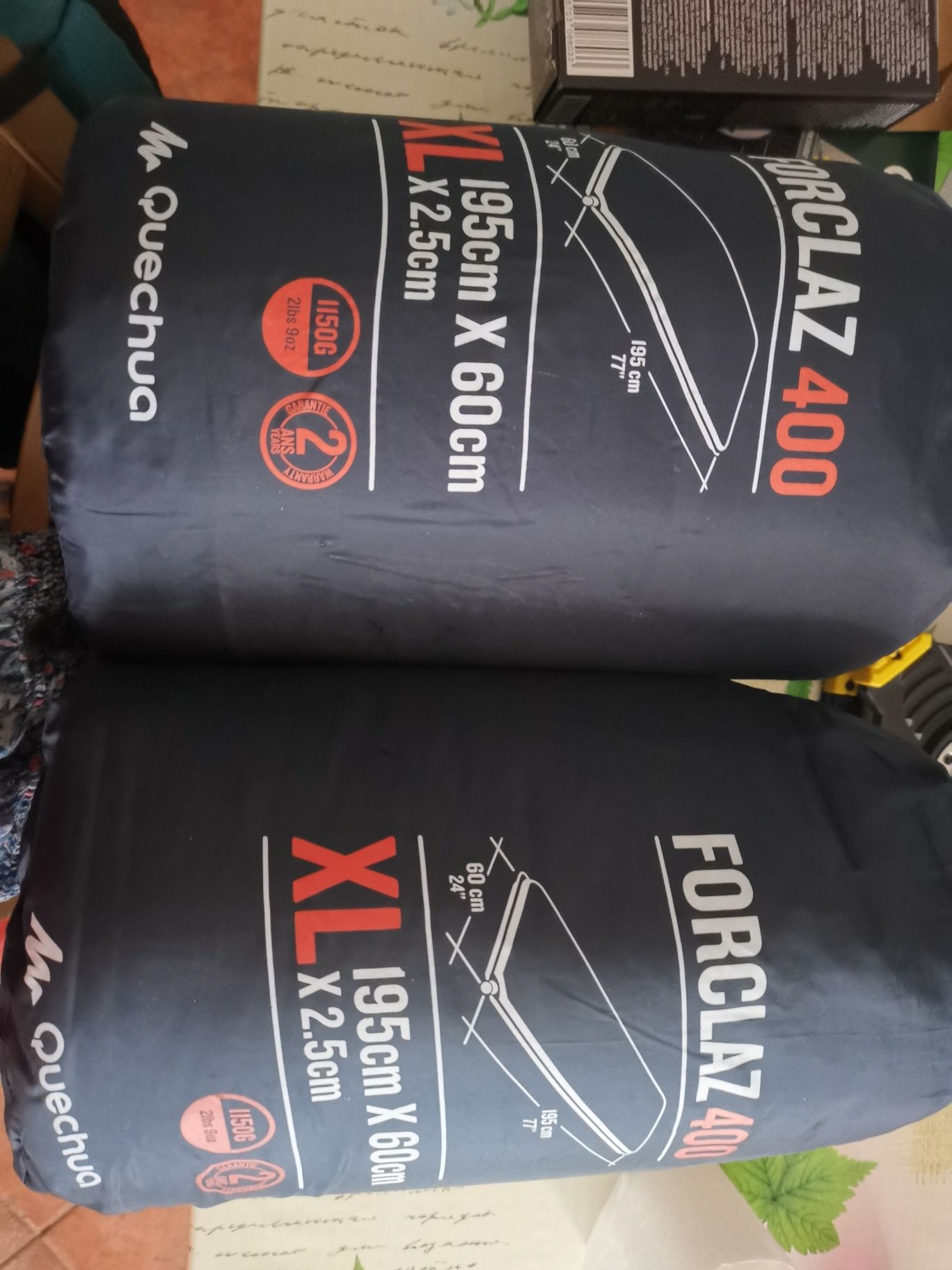 Самонадуваеми постелки Forclaz 400