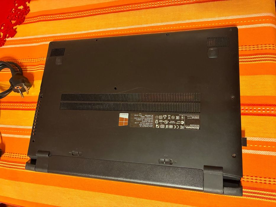 Laptop Lenovo Ideapad Flex 2 15.6in i3 4010u 4GB SSD 120 touchscreen