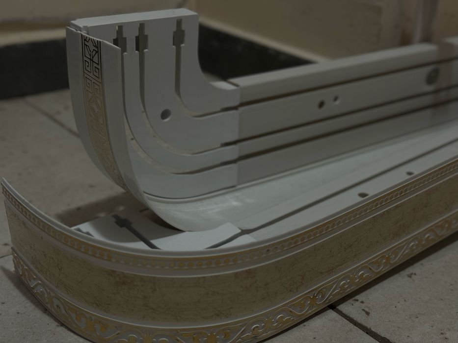 Карниз 3 метра настенный и потолочный